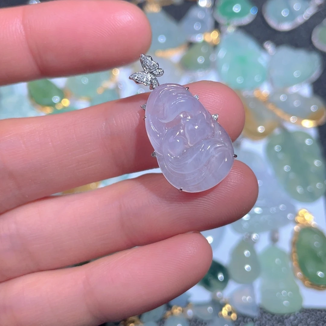 翡翠颈饰18K金镶嵌翡翠