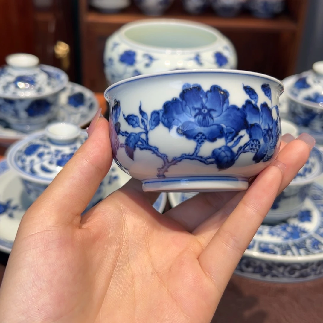 青花雯华堂手绘杯杯