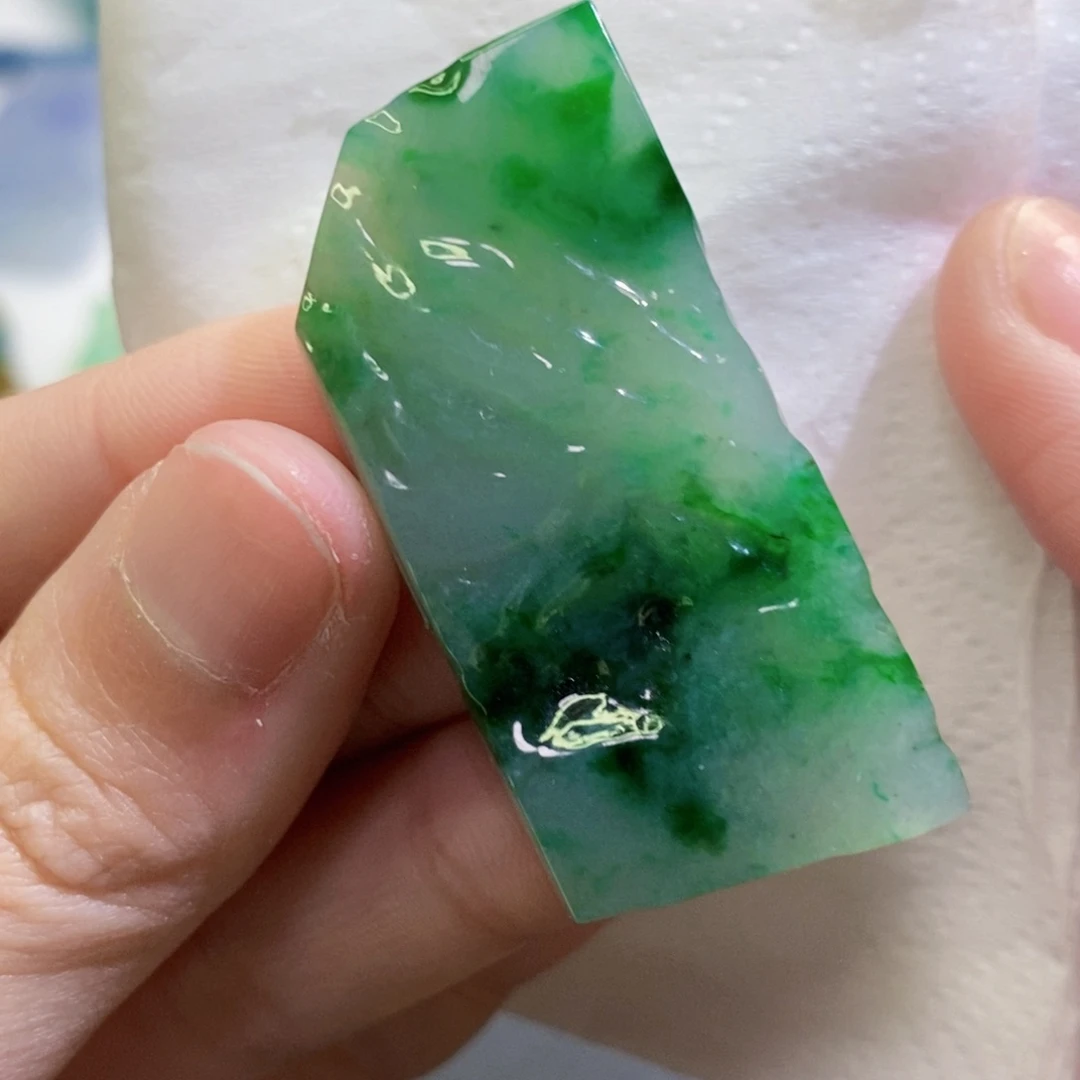 【闪购商品】翡翠吊坠(不含链)未镶嵌7147