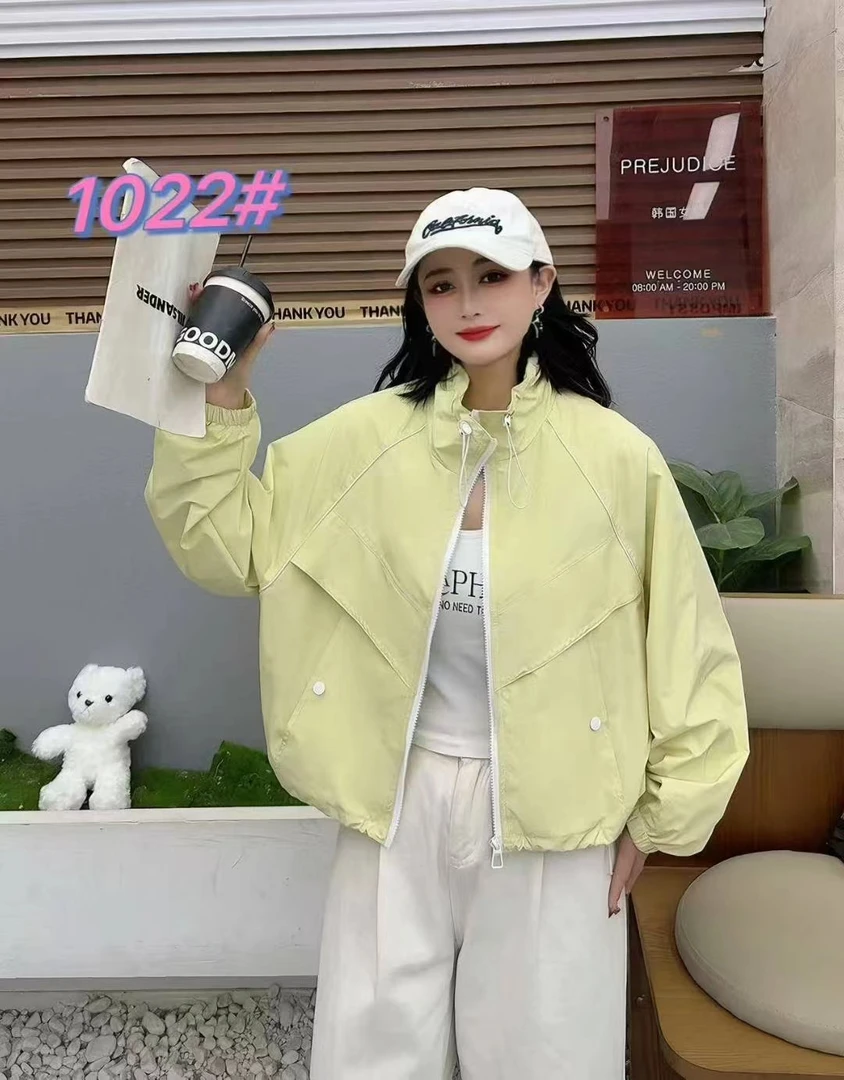 短款拉链运动休闲连帽女短外套休闲春秋上衣