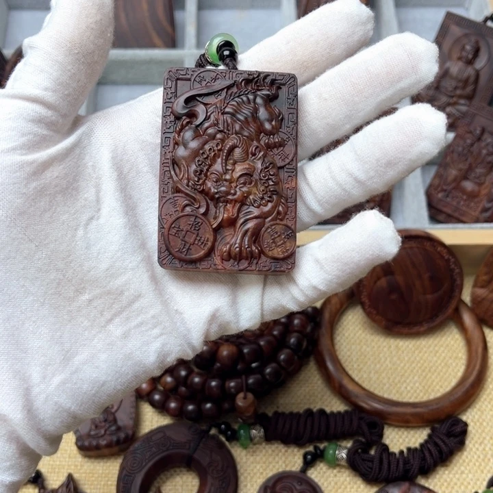 黄花梨/降香黄檀手串/手链貔貅