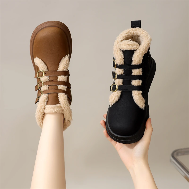 厚底雪地靴女百搭时尚2025新款高级感巨好看单靴秋冬加绒增高短靴