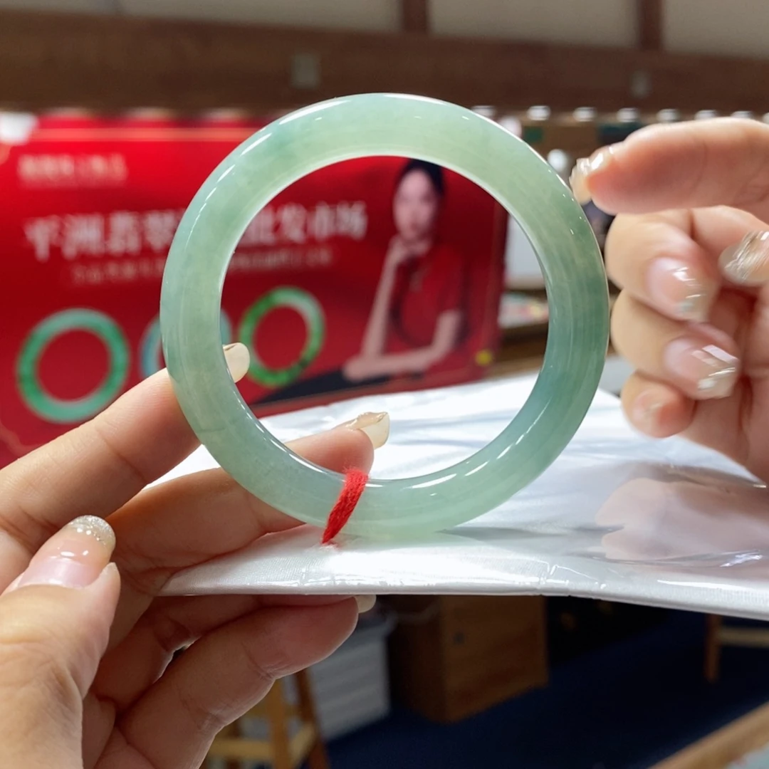 未镶嵌手镯翡翠翡翠