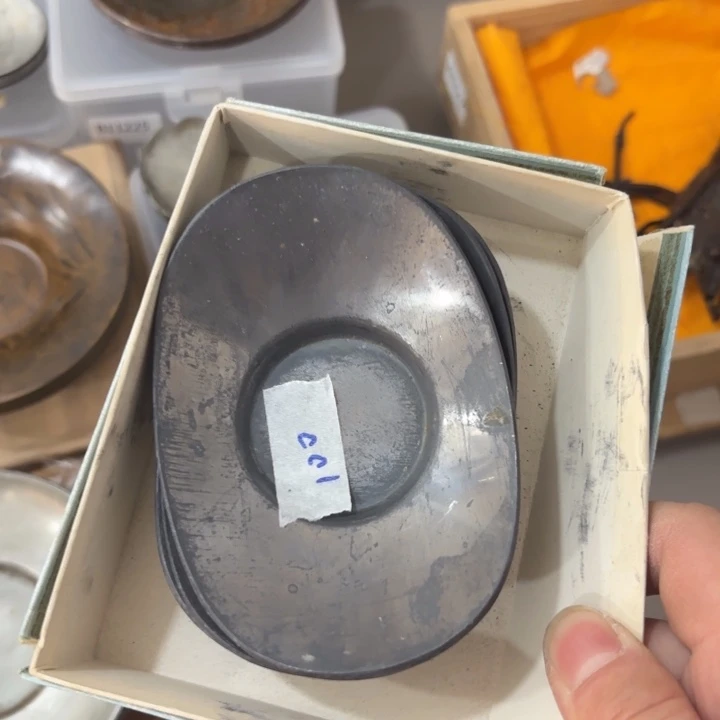 紫砂茶杯M****b非常美丽漂亮的物品