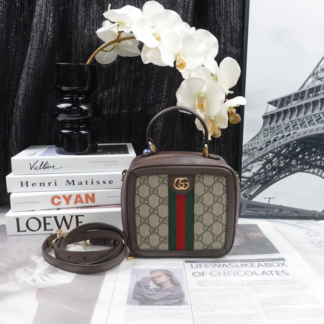 95新 GUCCI/古驰 老花手提斜挎包T10274856