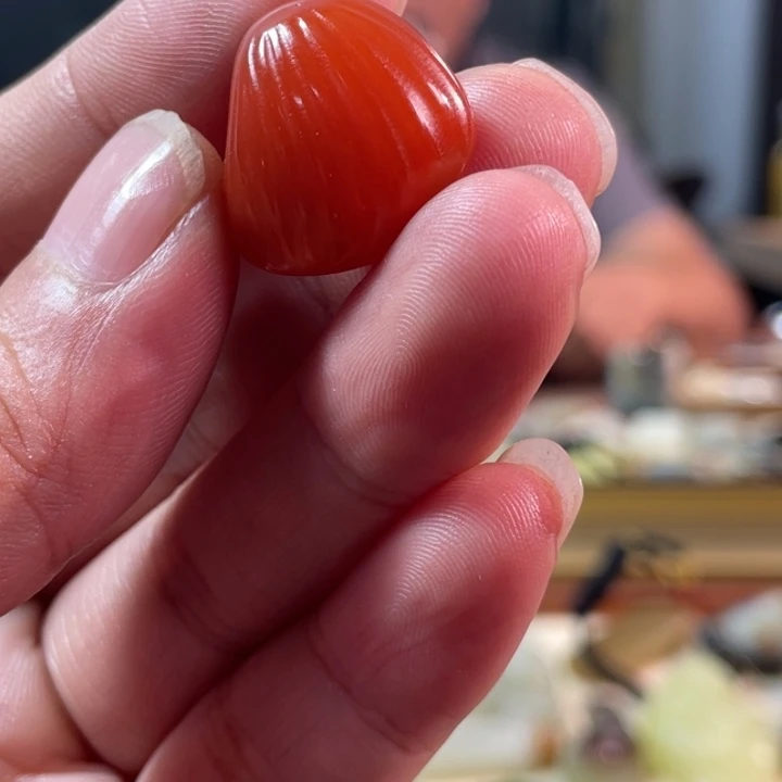颈饰未镶嵌南红玛瑙