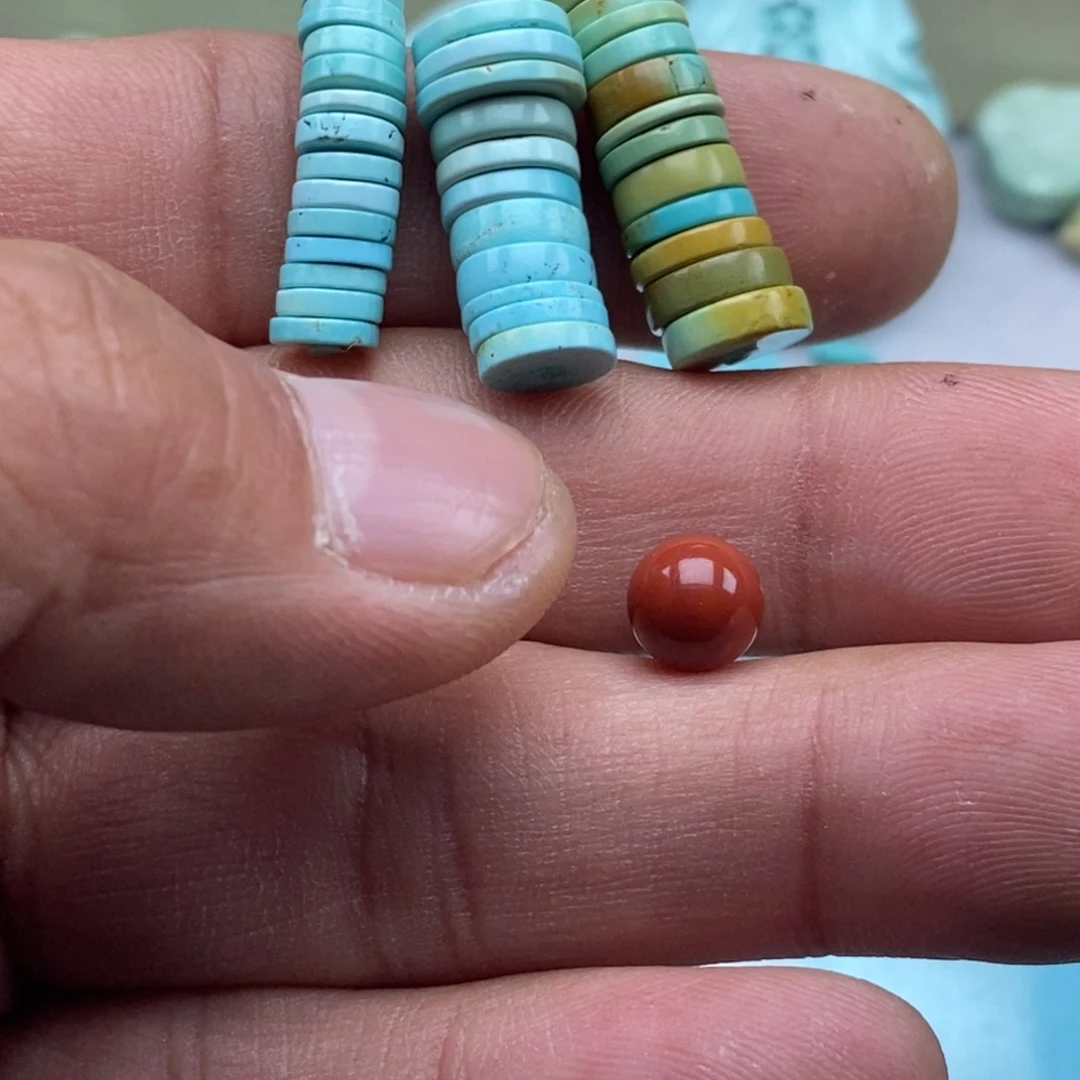 璨***璨南红玛瑙未镶嵌珠宝半成品