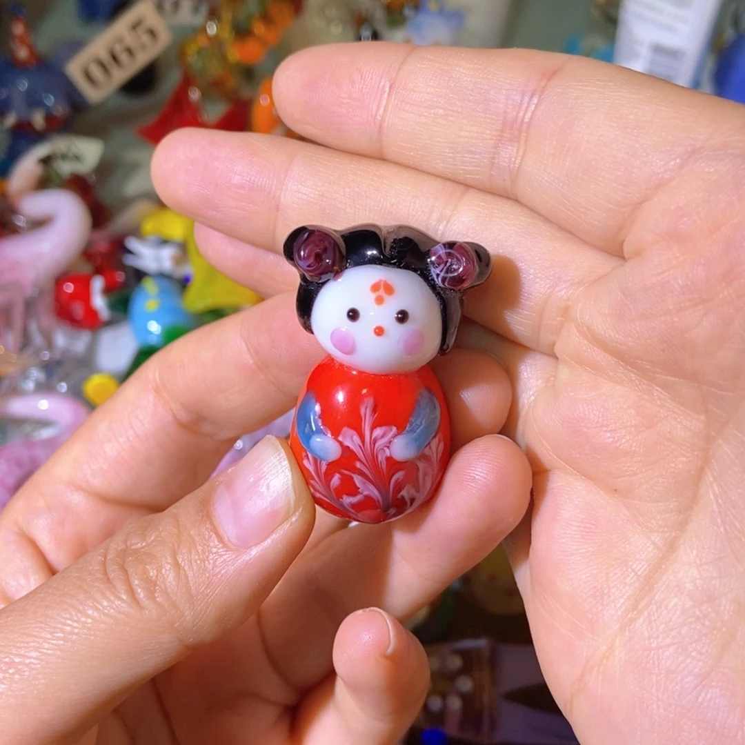 琉璃手工艺品小侍女
