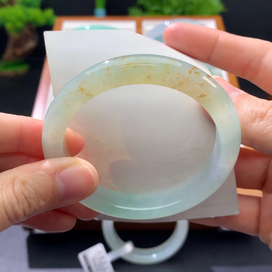 翡翠未镶嵌手镯闪购 2