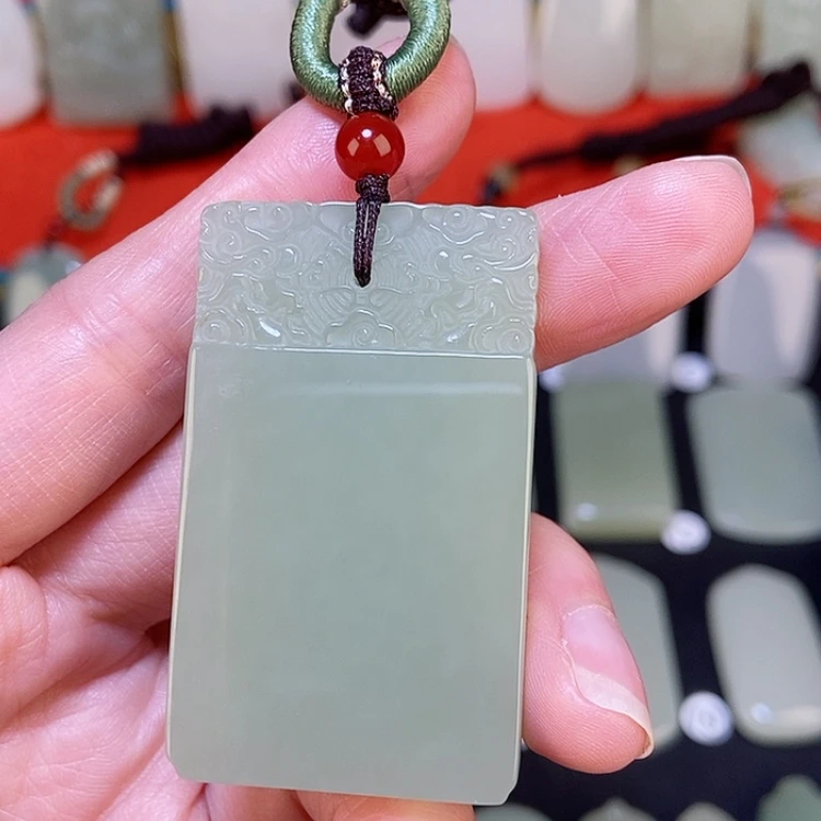 【闪购商品】颈饰未镶嵌和田玉