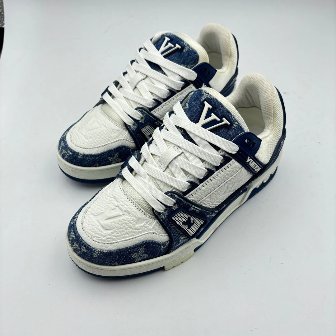 95新 LouisVuitton/路易威登 36码/LVtrainer蓝牛仔板鞋/无盒