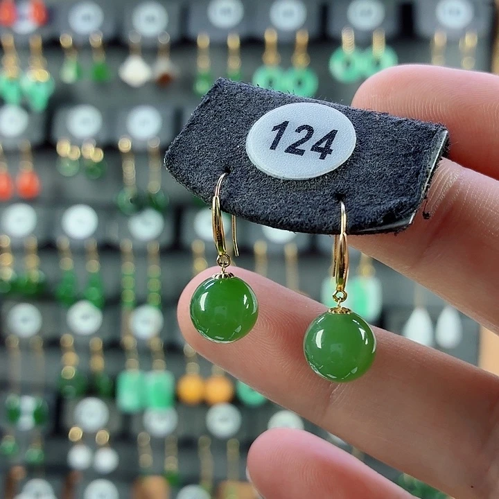 和田玉18K金镶嵌耳饰