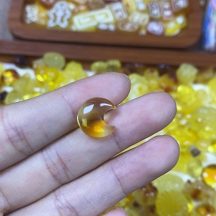 吊坠橄榄核小月亮83