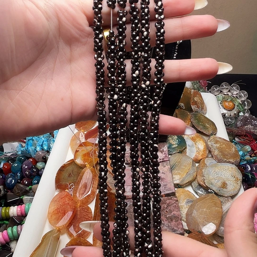 玛瑙/玉髓合金珠宝半成品j614 4.9m 黑金贝骨头一条