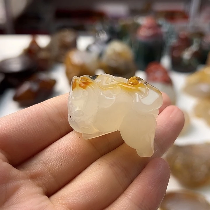 未镶嵌颈饰玛瑙/玉髓
