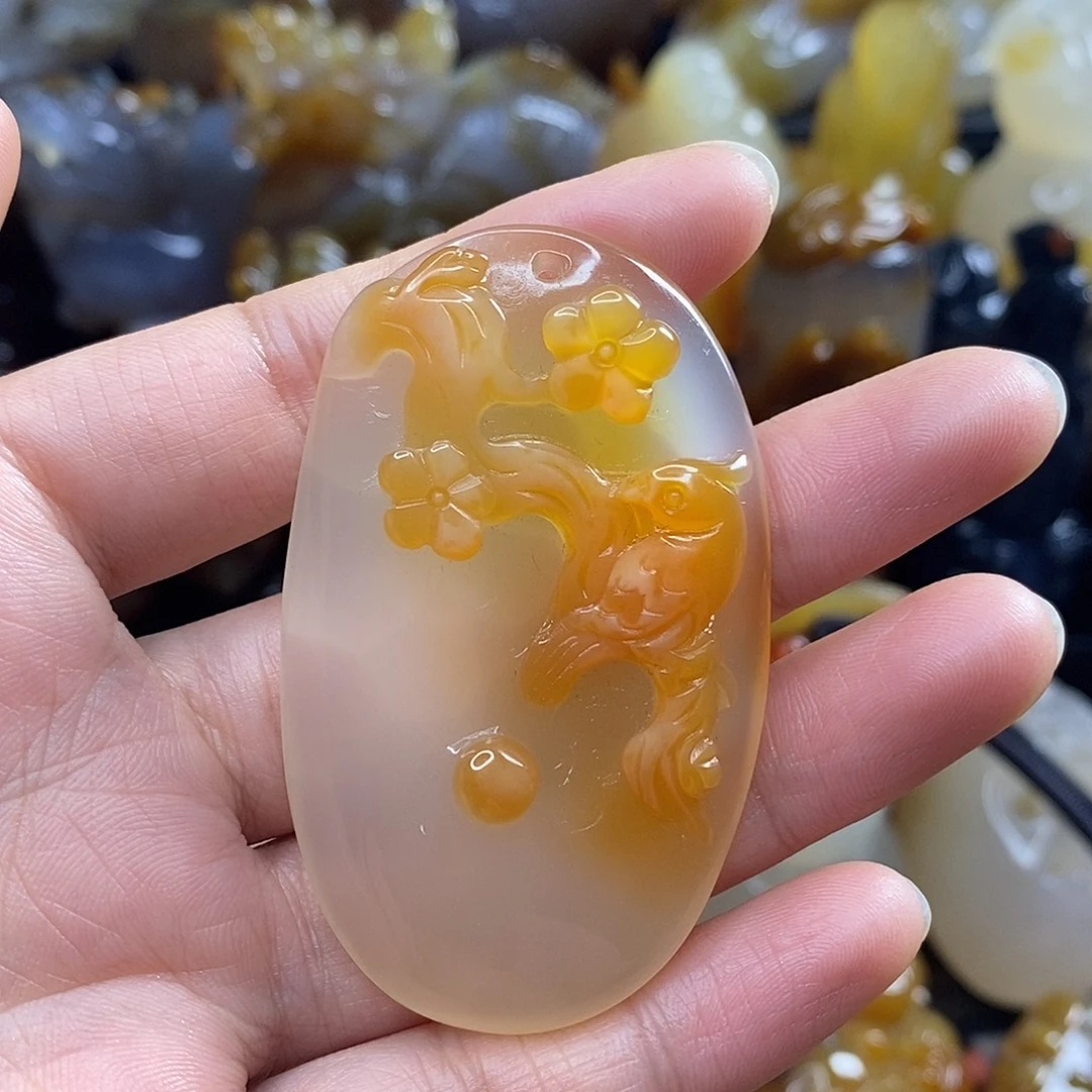 玛瑙/玉髓未镶嵌吊坠