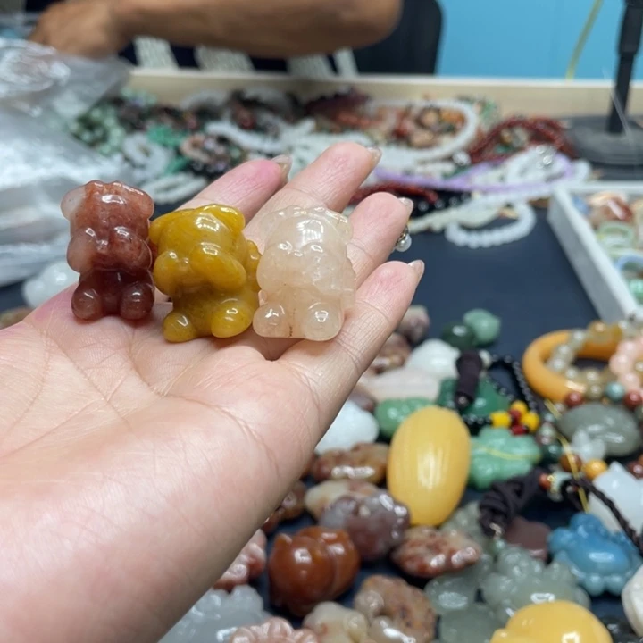 石英岩玉手镯合金