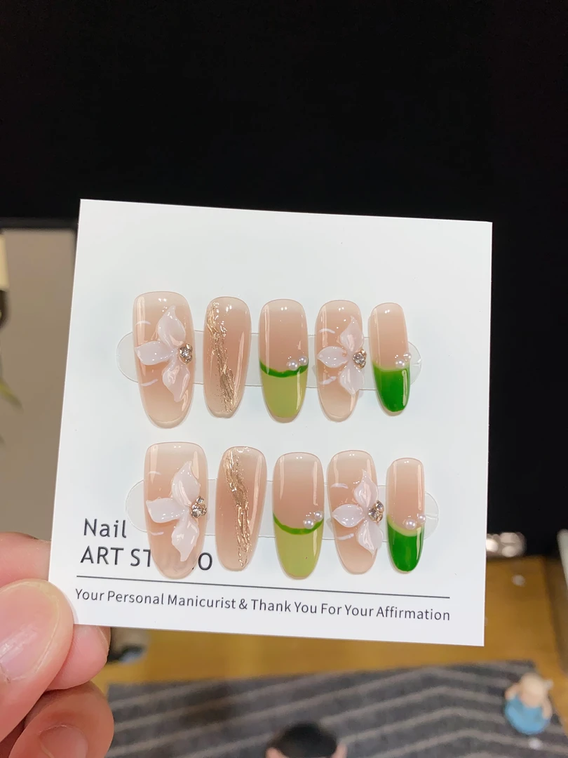 【绿精灵冰花】纯手工穿戴甲猫眼气质显白轻奢温柔百搭款可拆卸美甲