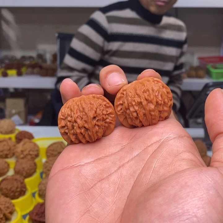 文玩核桃吊坠文玩核桃全品正磨39