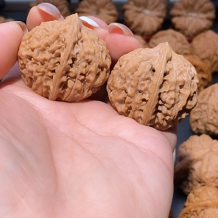 把件文玩核桃油***底38黄松峪