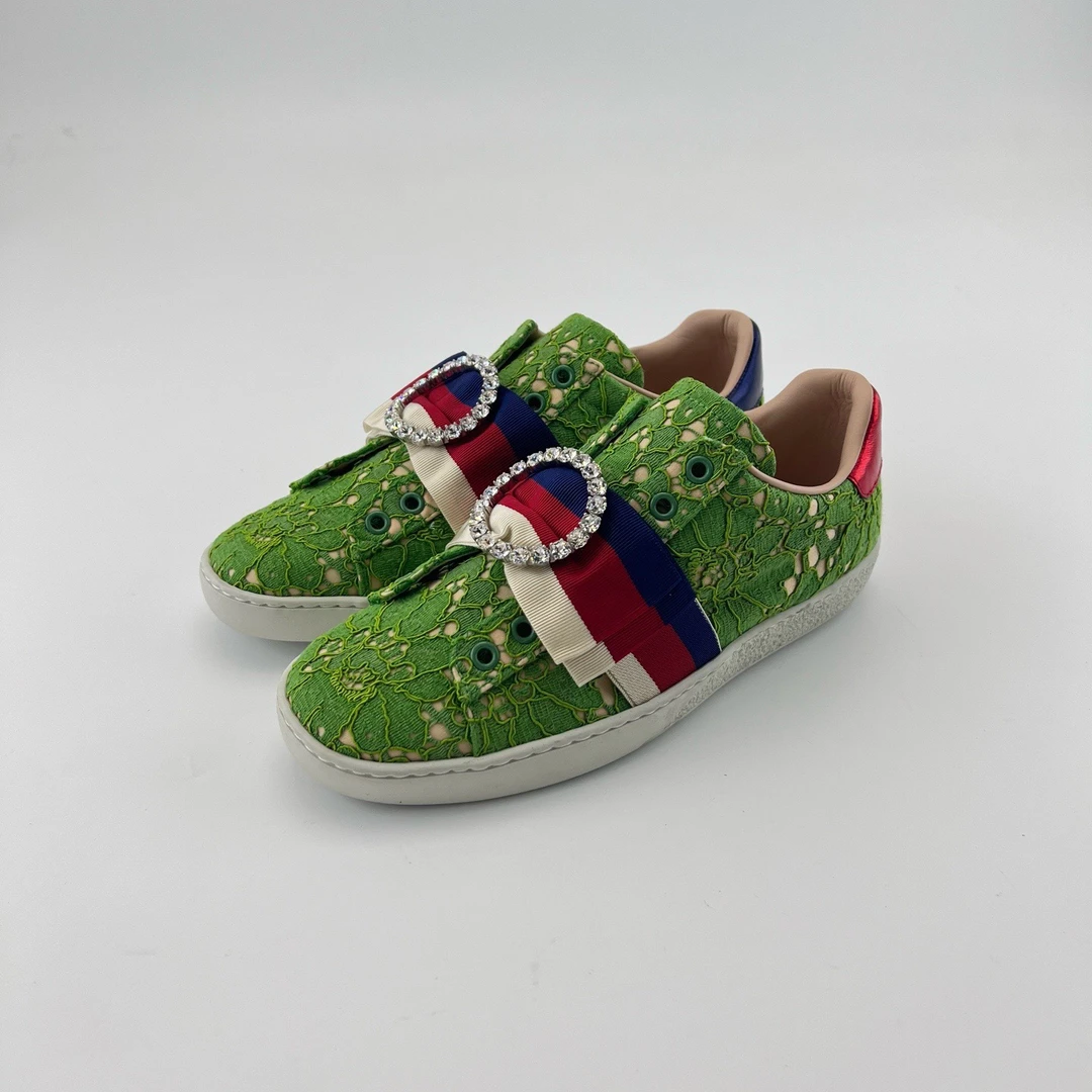 99新 GUCCI/古驰 35.5码/绿色丝带蕾丝钻扣镂空平底鞋/13603568