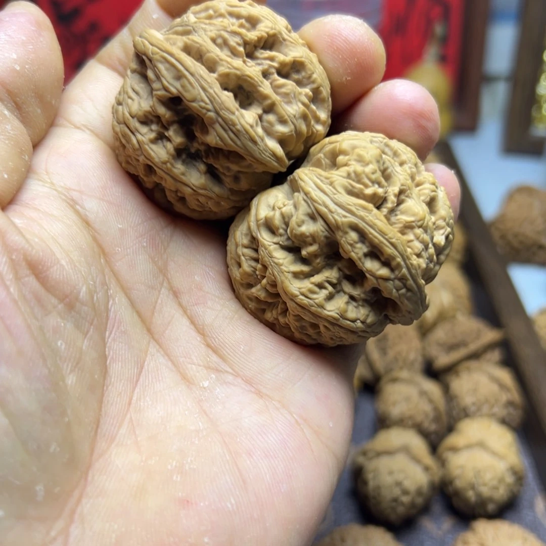 ?*光瑞麟文玩核桃大粗筋