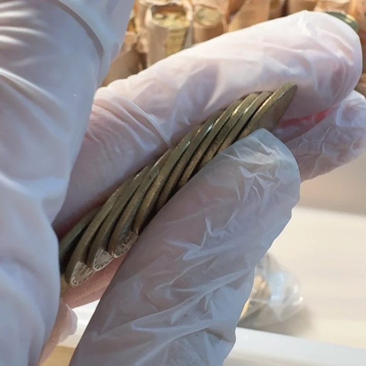 其他普通金属10枚，兰花5的流通品
