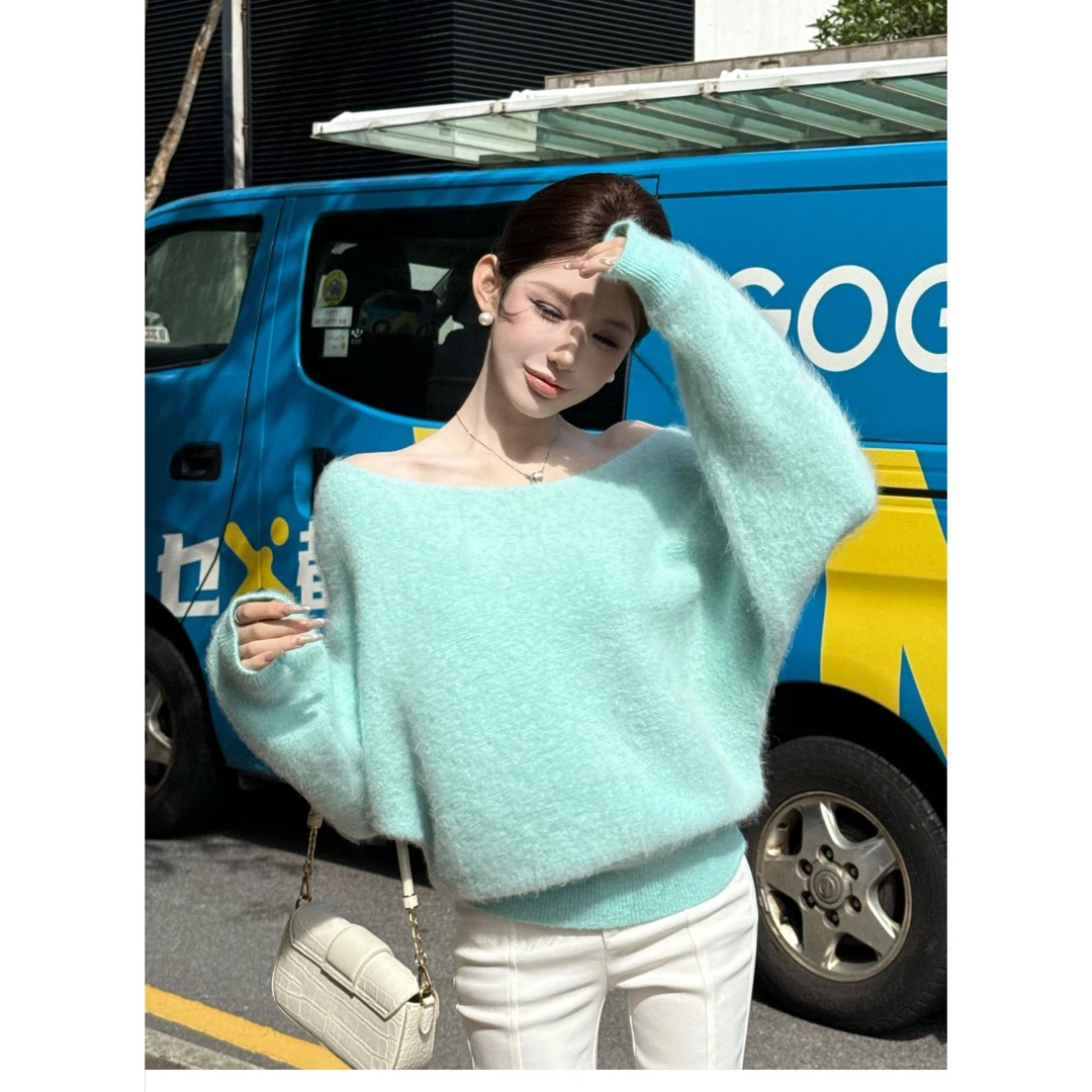 纯欲性感辣妹一字肩长袖针织毛衣女秋冬新款宽松显瘦露肩百搭上衣