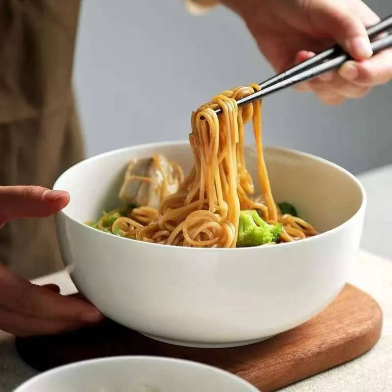 家用吃饭碗耐高温陶瓷纯白面碗新款加厚大容量简约易清洗泡面碗
