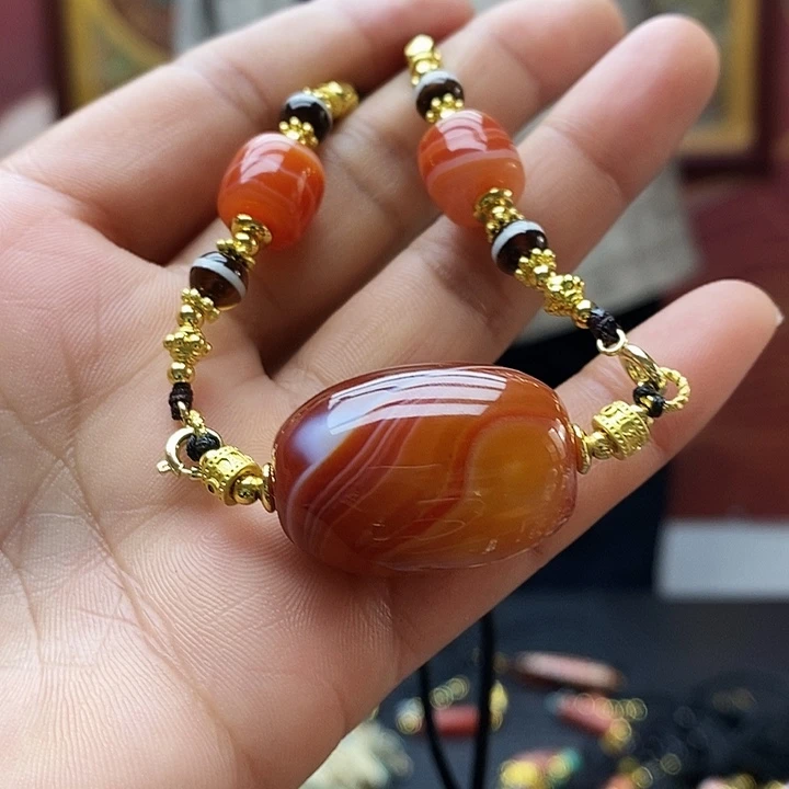 玛瑙/玉髓合金颈饰