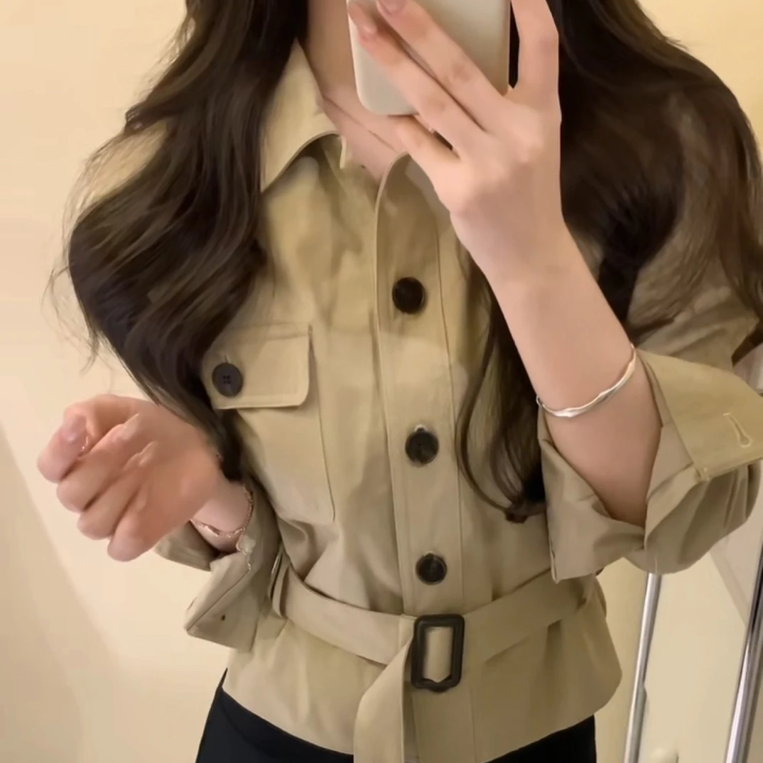 时尚百搭气质修身原创设计经典工装风上衣