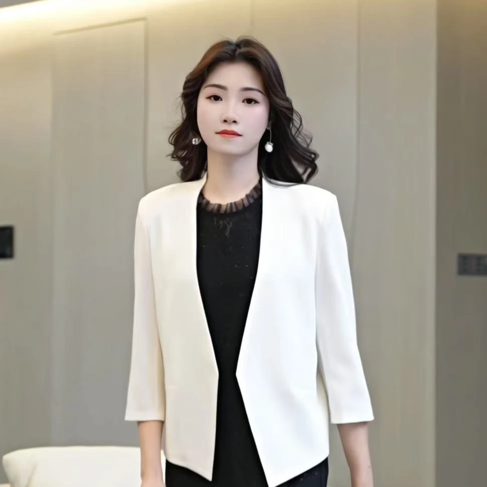 春季新款百搭小西装外套Q25AW2104