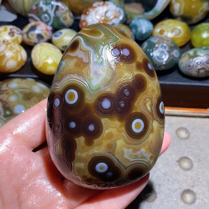 未镶嵌玛瑙/玉髓珠宝半成品54