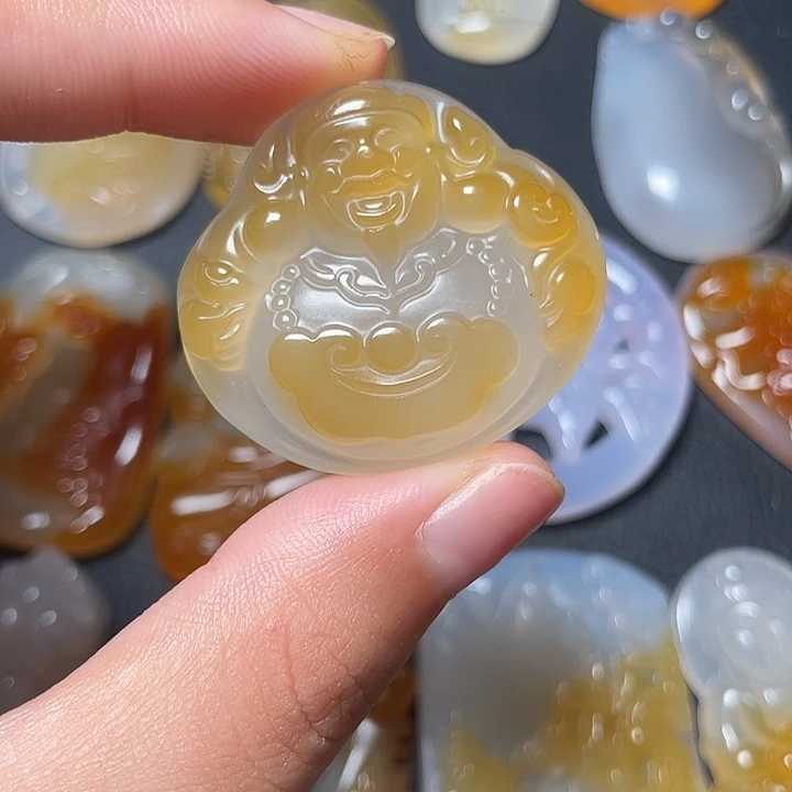 未镶嵌颈饰玛瑙/玉髓