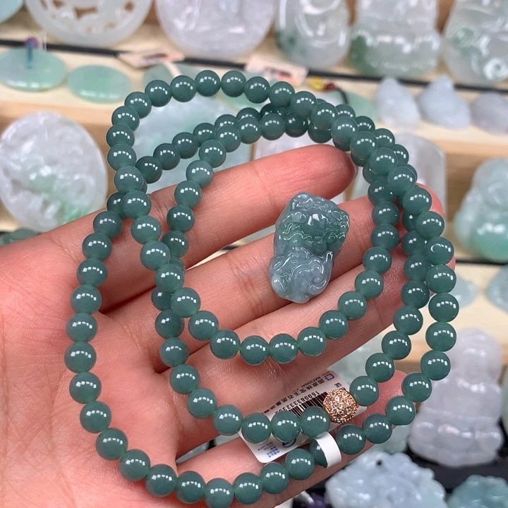 颈饰未镶嵌翡翠翡翠