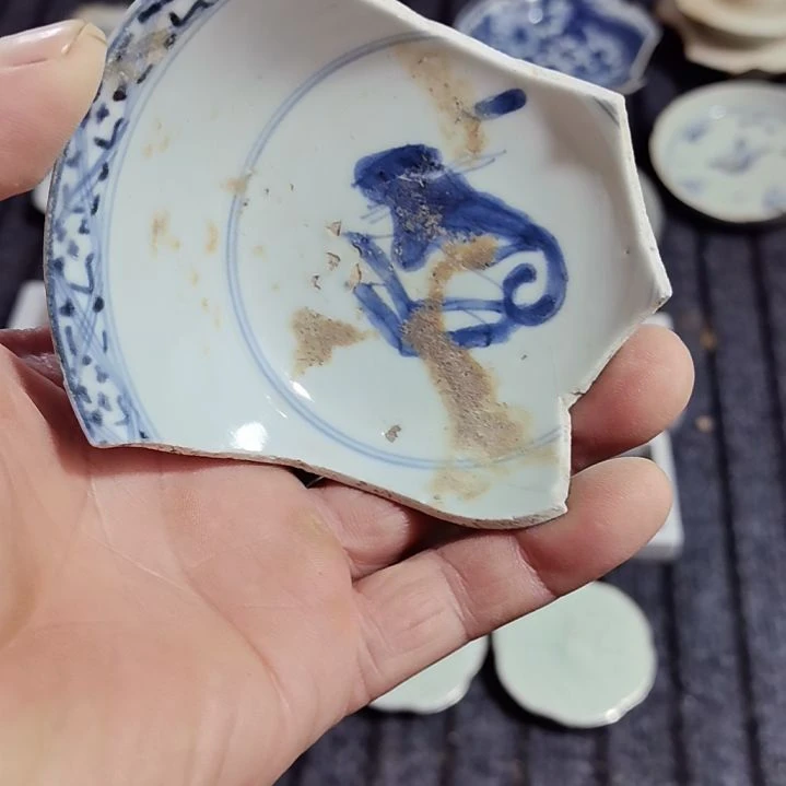 瓷片青花瓷片段位高中