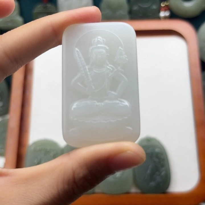 斯***野颈饰未镶嵌和田玉