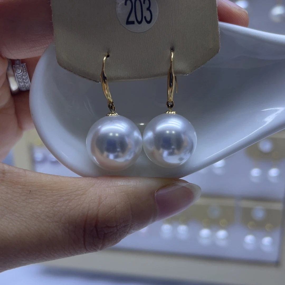 淡水珍珠耳饰18K金镶嵌