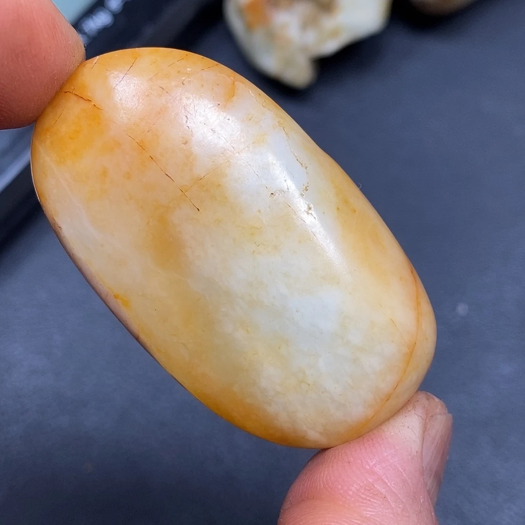 和田玉未镶嵌珠宝奇石