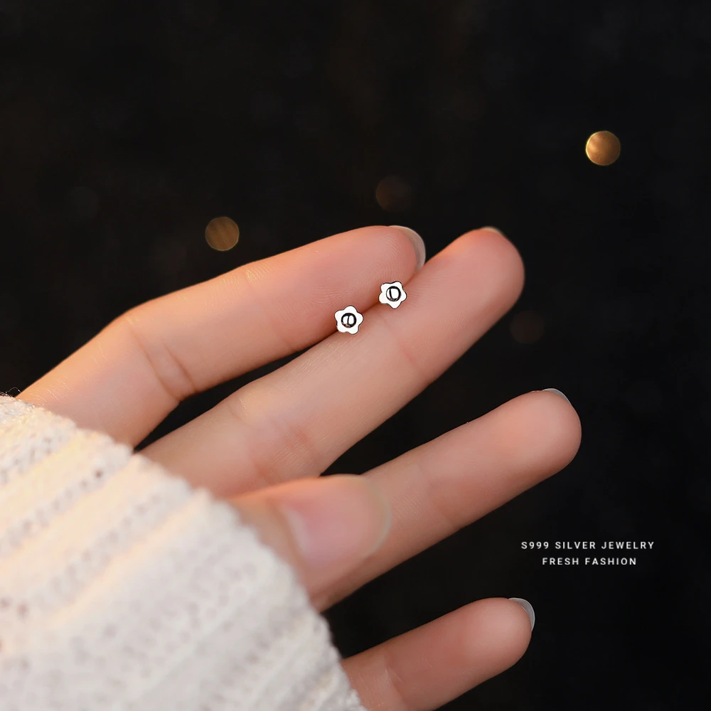 足银耳饰 清冷小花S999耳钉女小众设计感轻奢高级简约百搭耳环潮