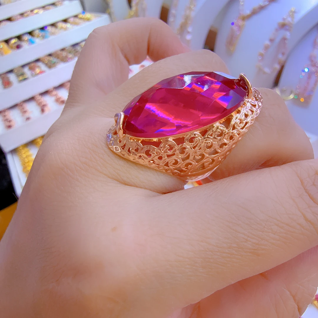 铜合金亚克力戒指 爆款时尚金子同款戒指妈妈款送妈妈礼物开口