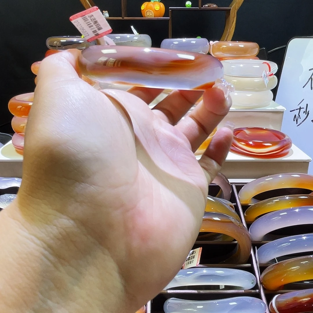 手镯玛瑙/玉髓未镶嵌