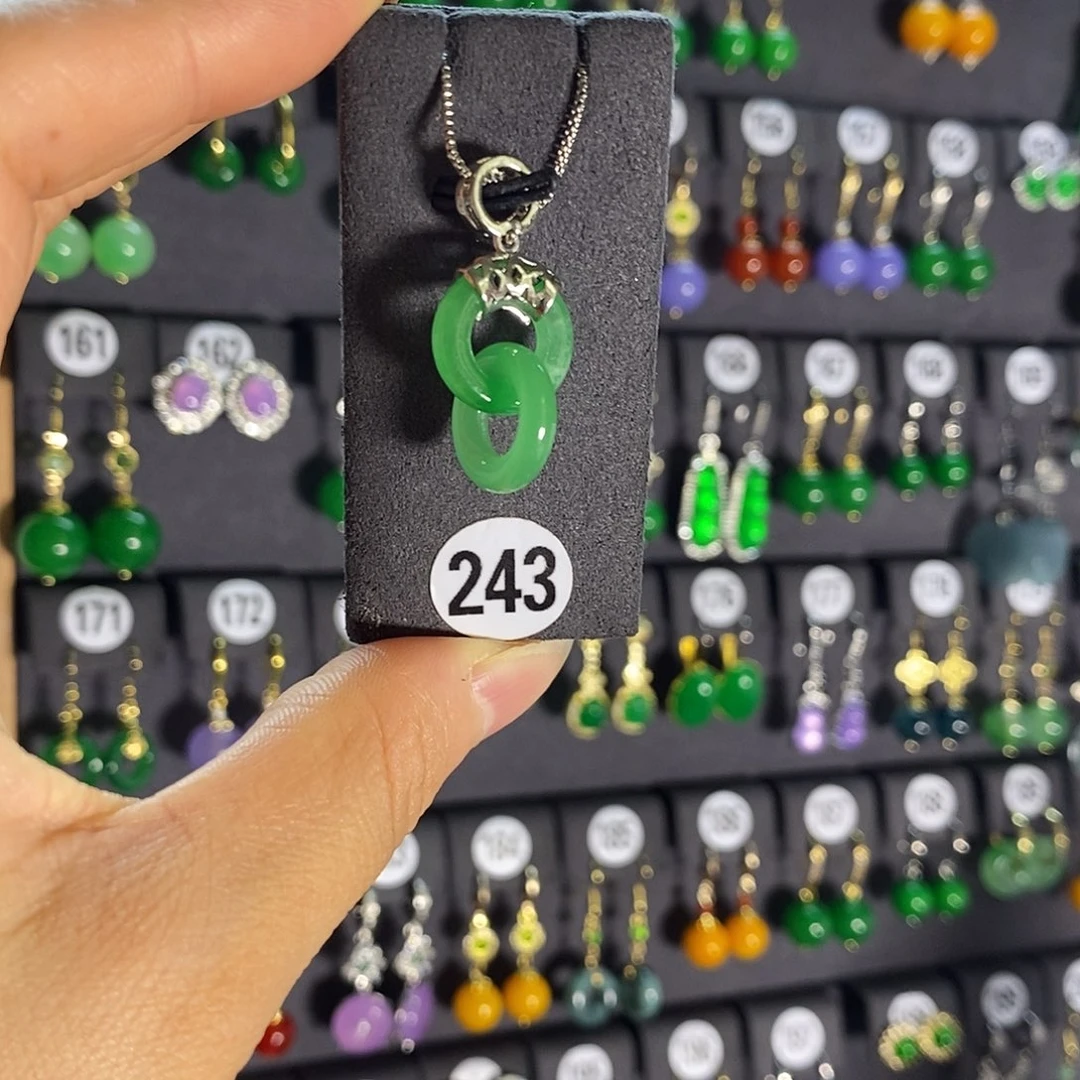 银S925镶嵌翡翠耳饰243