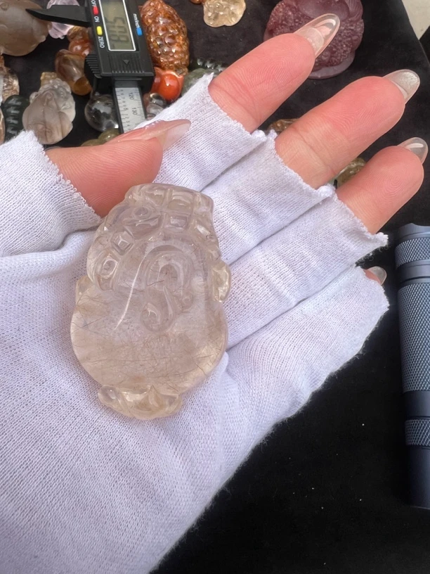 天然水晶摆件。。。