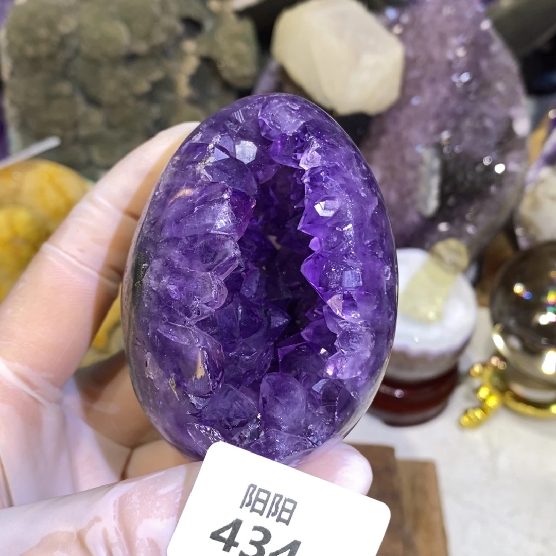 紫晶未镶嵌大型摆件（非配饰）