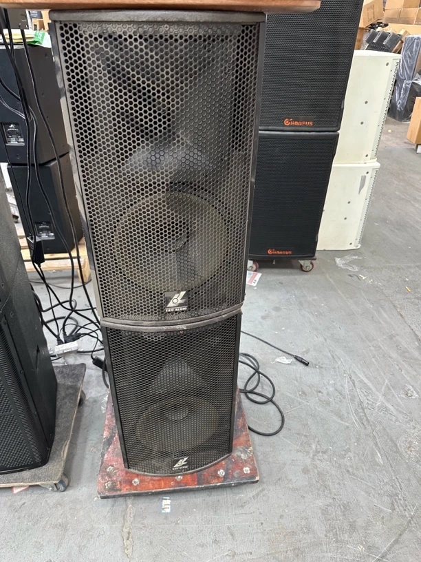 10寸专业音响一对，不包邮