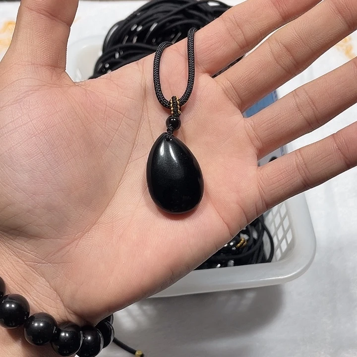 黑曜岩合金颈饰小水滴