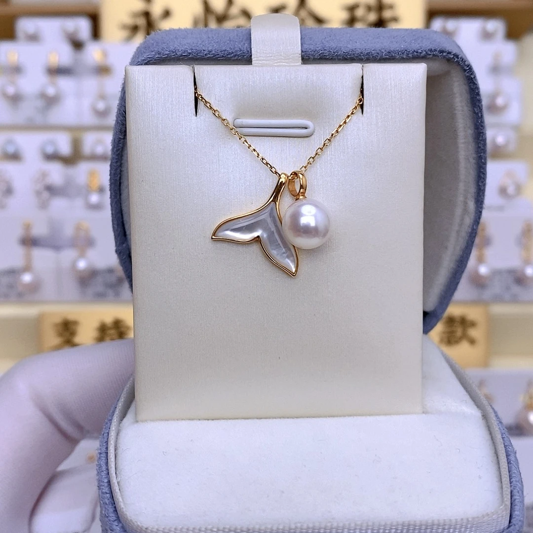 18K金镶嵌套链海水珍珠