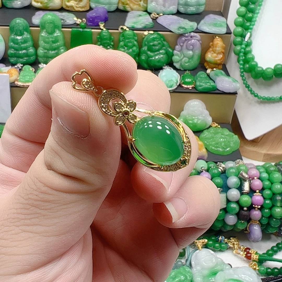 吊坠(赠链)银S925镶嵌翡翠