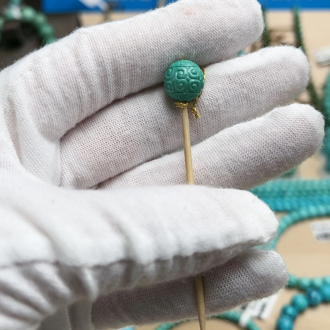 绿松石雕刻未镶嵌